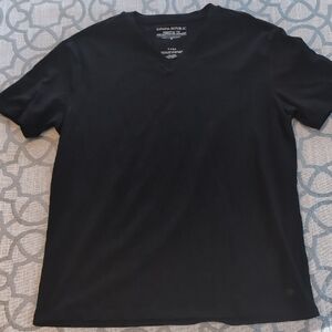Men's Medium Banana Republic Plain Black V-neck T-shirt